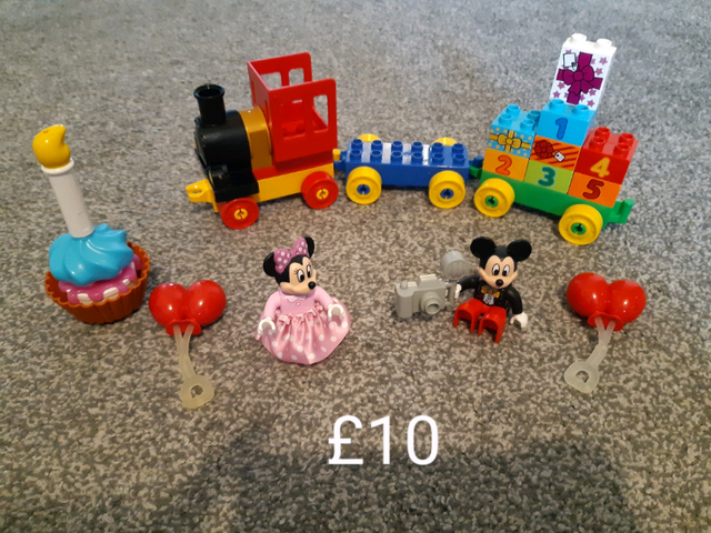 duplo birthday train